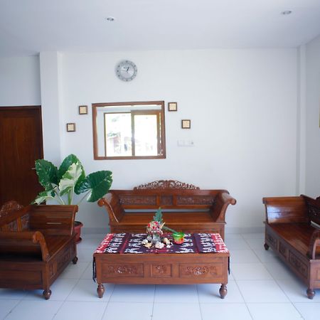 Pavilla Labuan Bajo Exterior foto