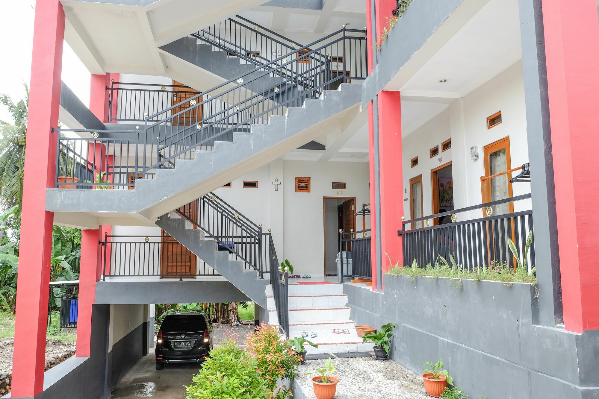Pavilla Labuan Bajo Exterior foto